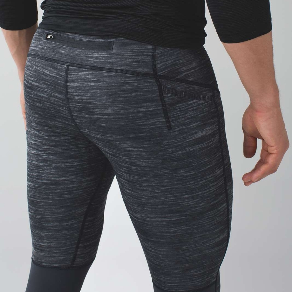 Lululemon Surge tights size M XL in EUC - Picture 6 of 14